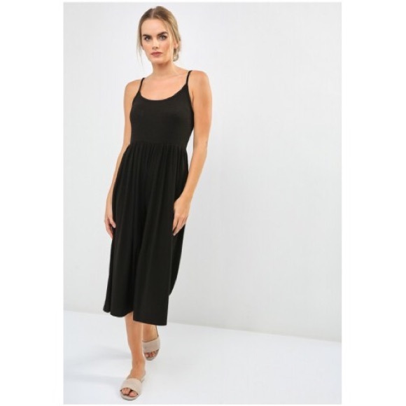 Ribbed Culottes Jumpsuit - Picture 2 of 8